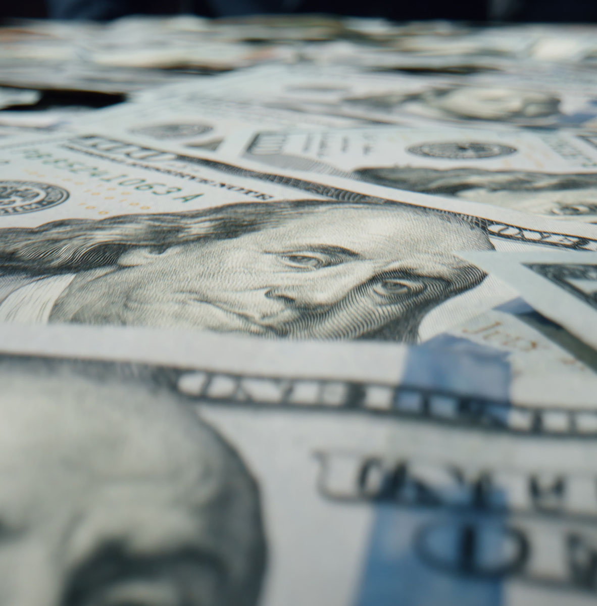 Meta description: Explore the pros and cons of factoring. Discover if it's the right financial solution for your business, especially if you're in a high-growth phase.